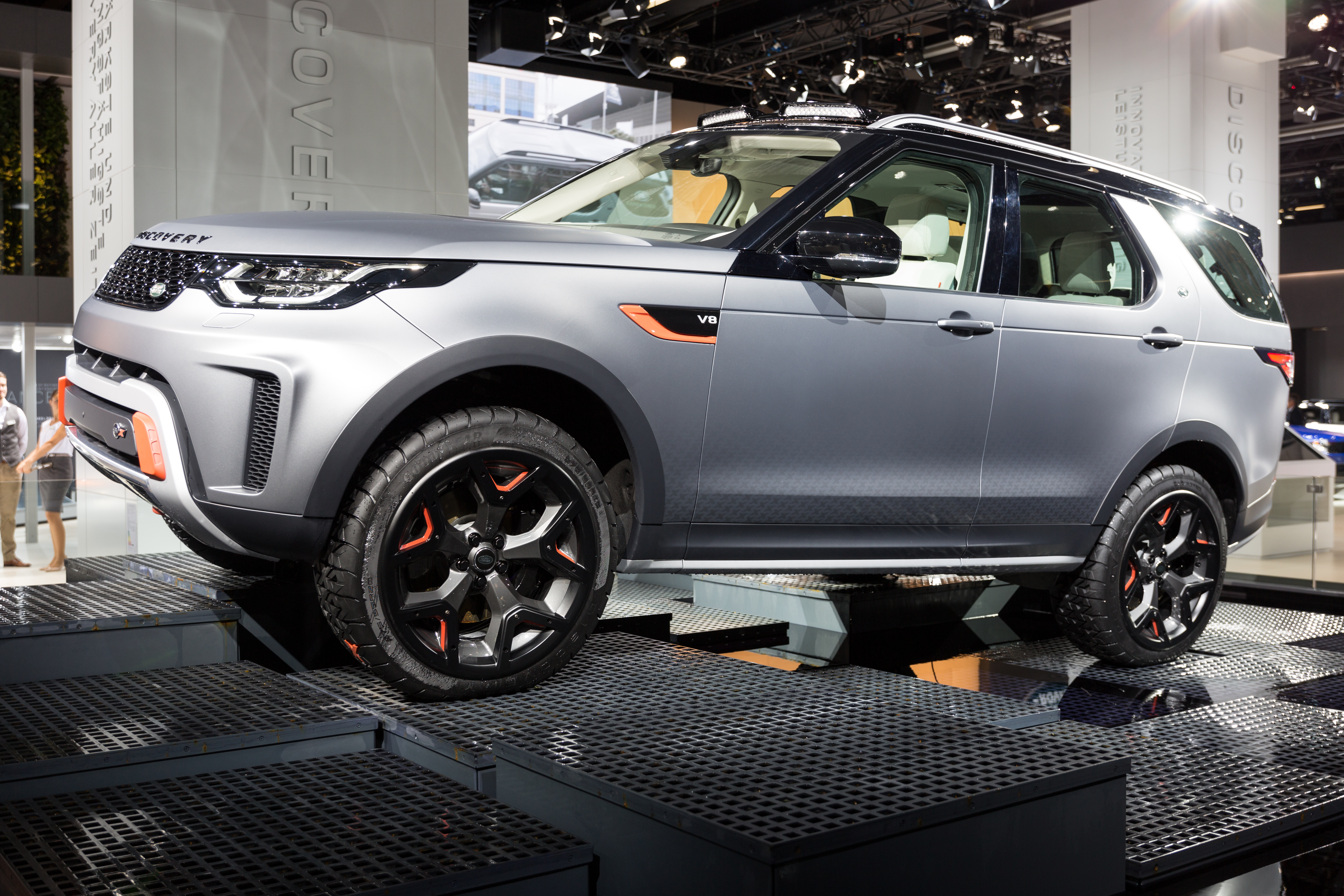 The 2017 Land Rover Discovery